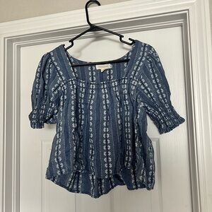 Treasure & Bond Blue and White Puff Sleeve Smocked Blouse